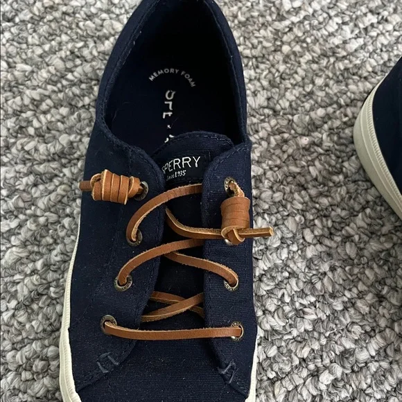 Sperry Dark Blue Shoes with Tan Laces - Picture 4 of 4